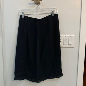 Ann Taylor silk 6P black skirt lined